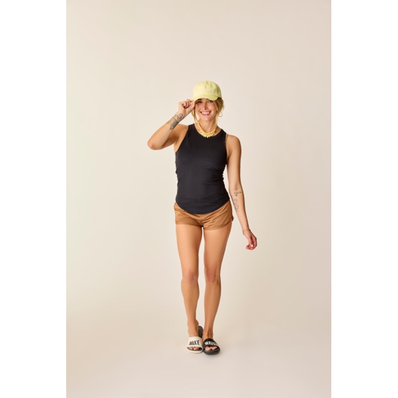 CARVE DESIGNS LORENZO SOLID SHORT  – RUM