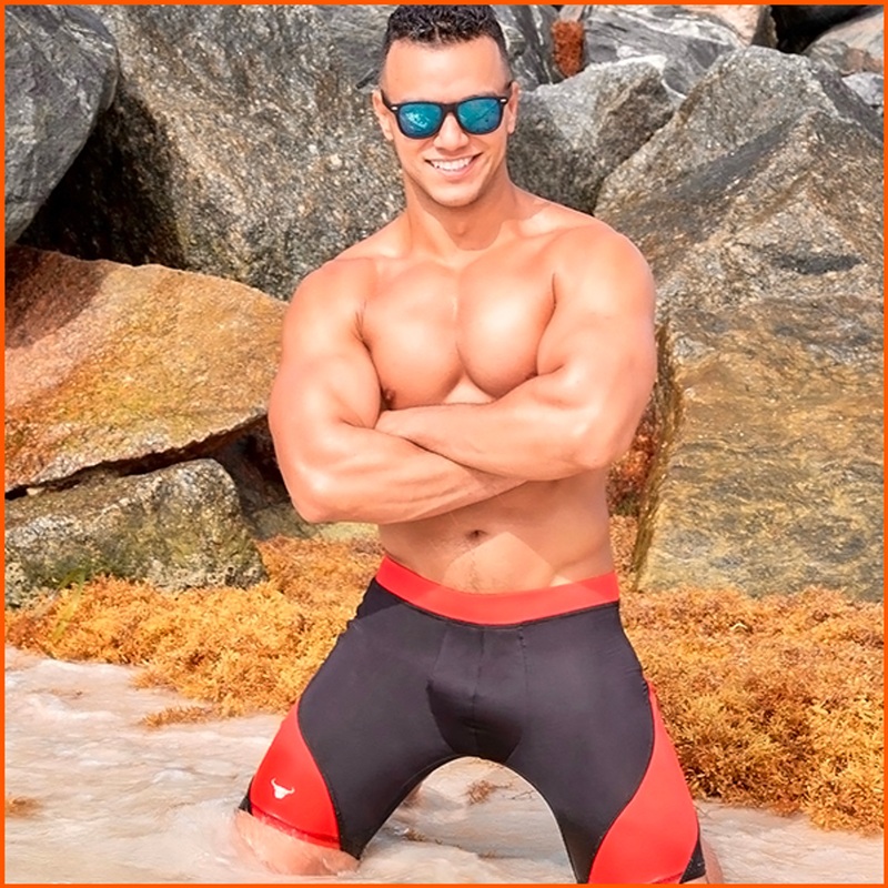 Matador Black Red Shorts