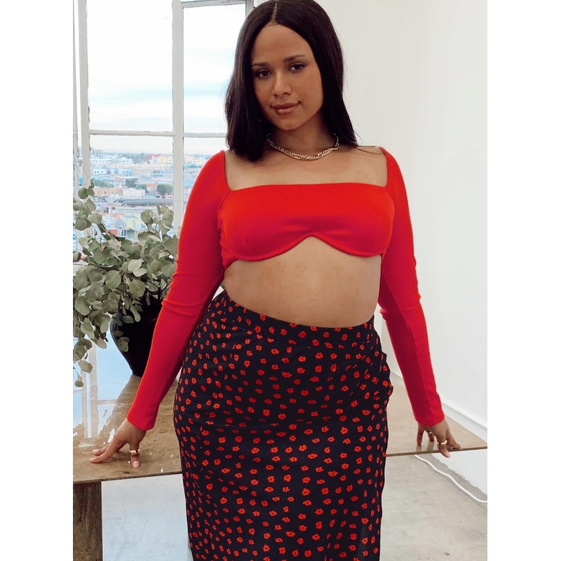 Becca Long Sleeve Crop Top Red Curve