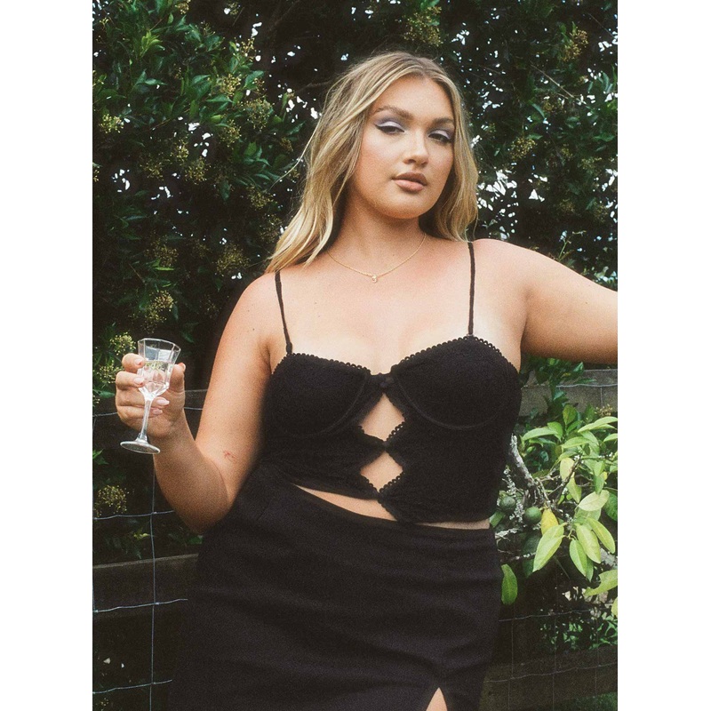 Bouquet Lace Top Black