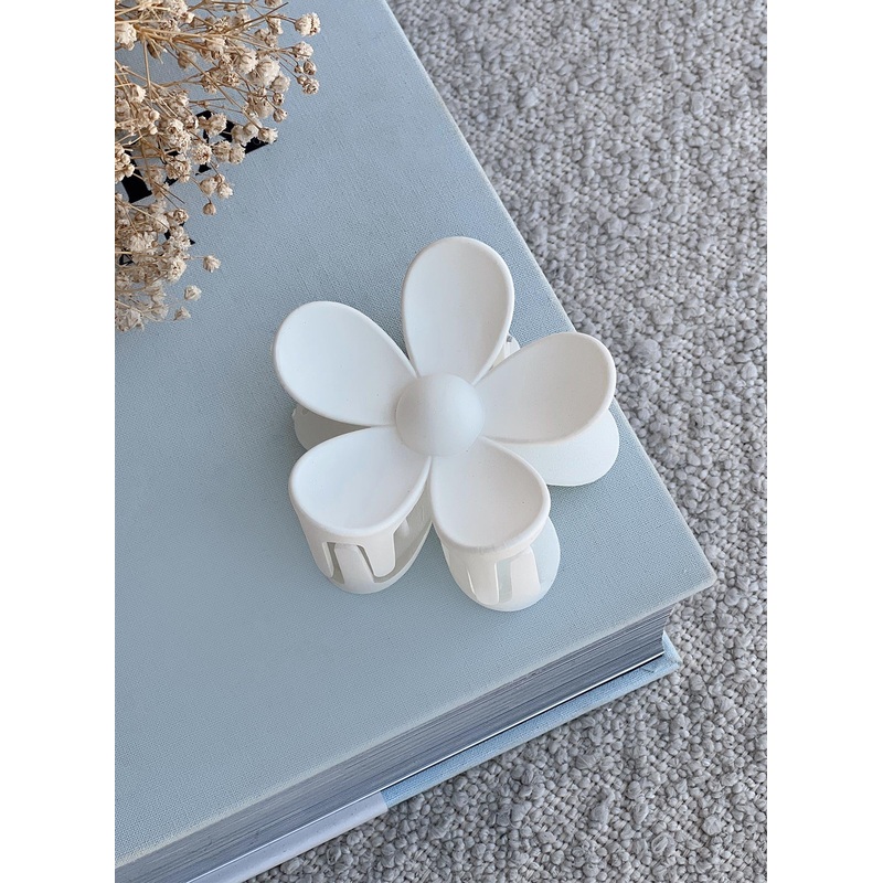 Last Summer Hair Clip White