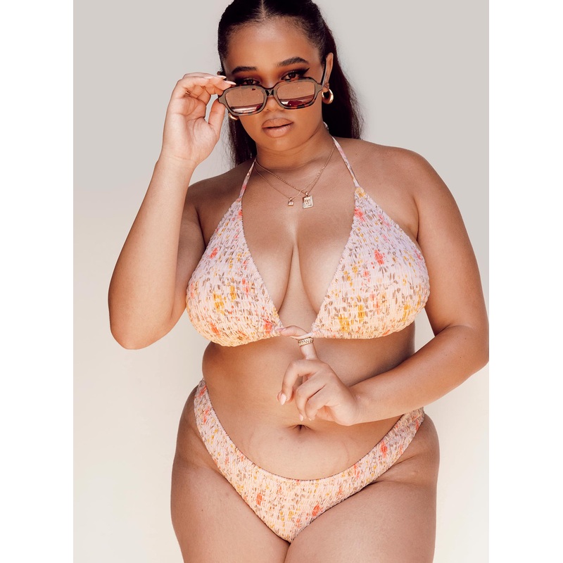 Blanca Bikini Top Beige Curve