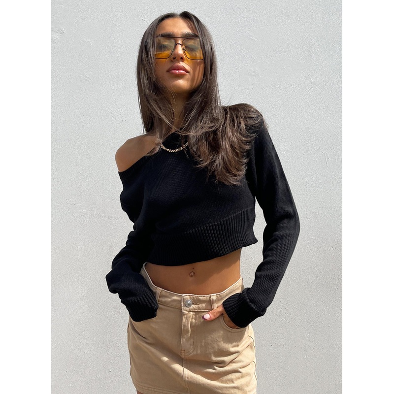 Britta Cropped Sweater Black