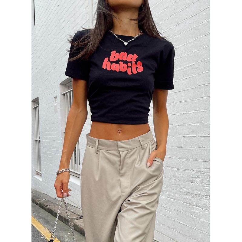 Motel Shrunk Tee Bad Habits Black