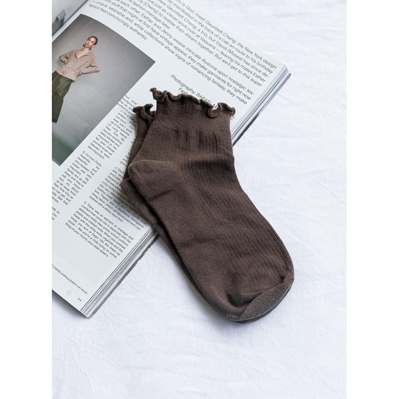 Ribbed Ruffle Socks Mushroom