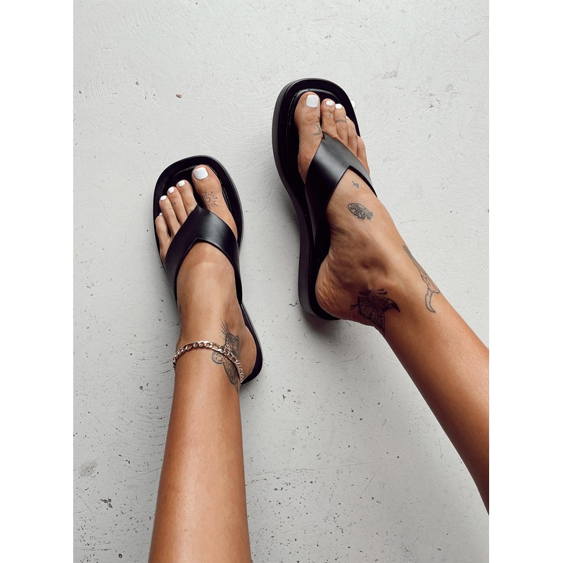 Tampa Sandals Black