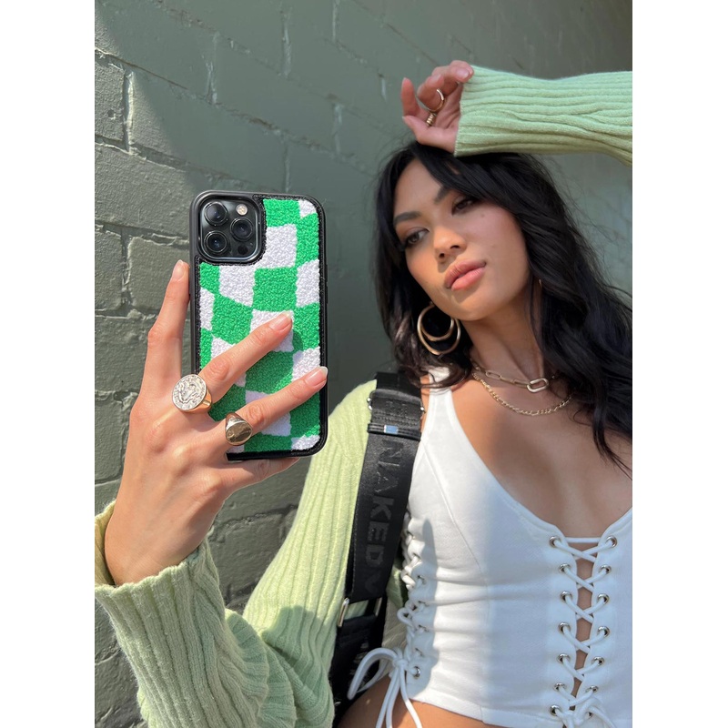 Avenue Check Textured iPhone Case Green / White