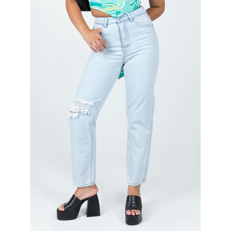 Cedar Straight Leg Denim Jeans