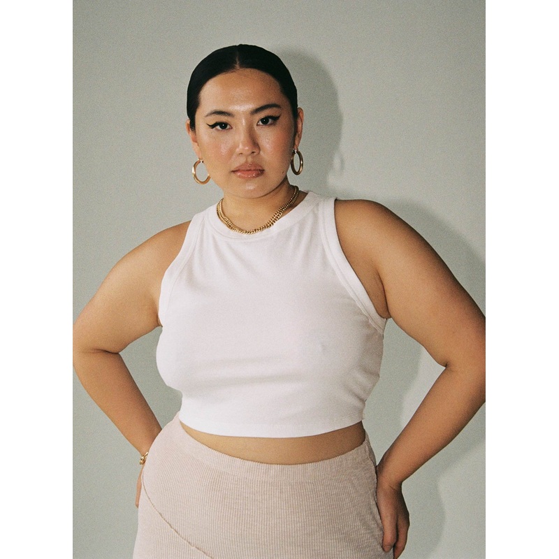 Classic Tank Top White Curve