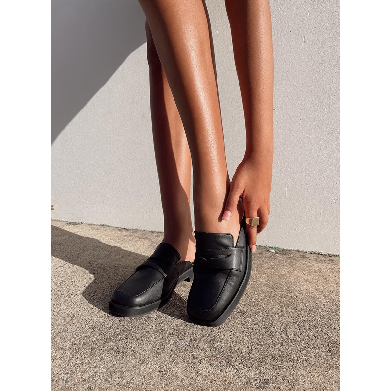 Hansen Flats Black