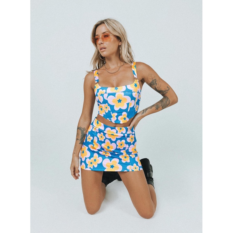 Ilina Mid Rise Mini Skirt Floral Blue