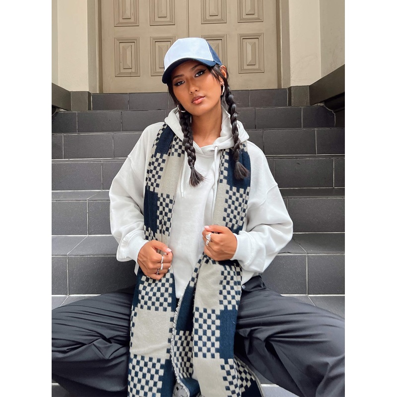 Ruthie Check Scarf Navy / White