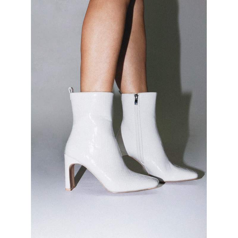 Thriller Boots White Croc
