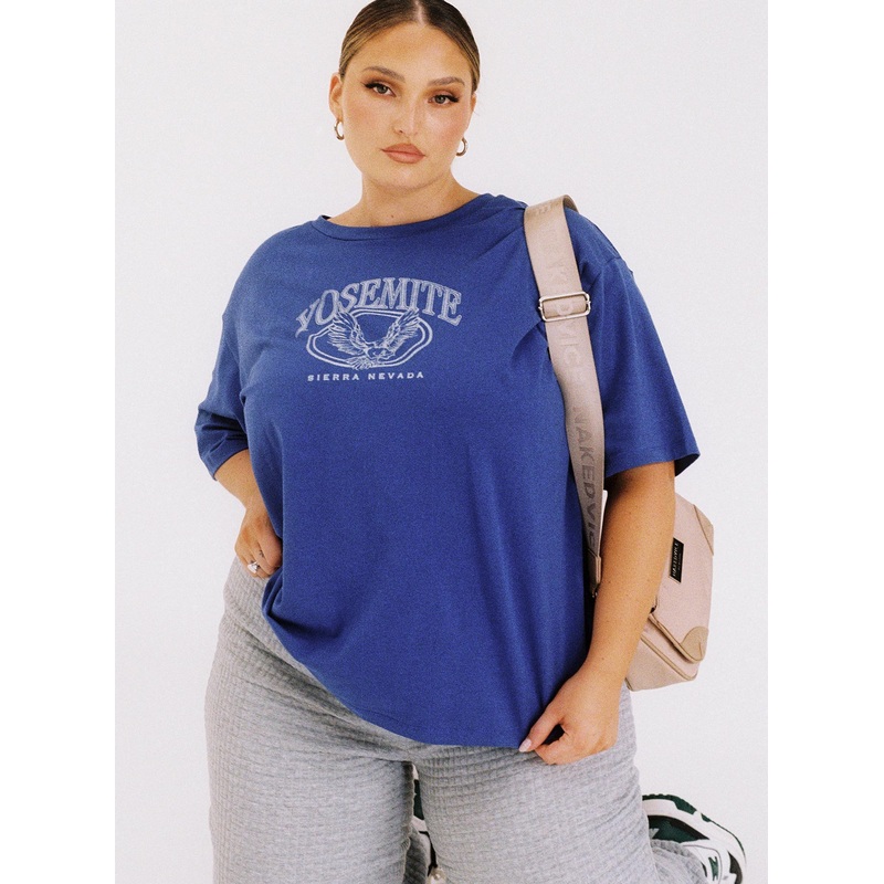 Yosemite Tee Blue Curve