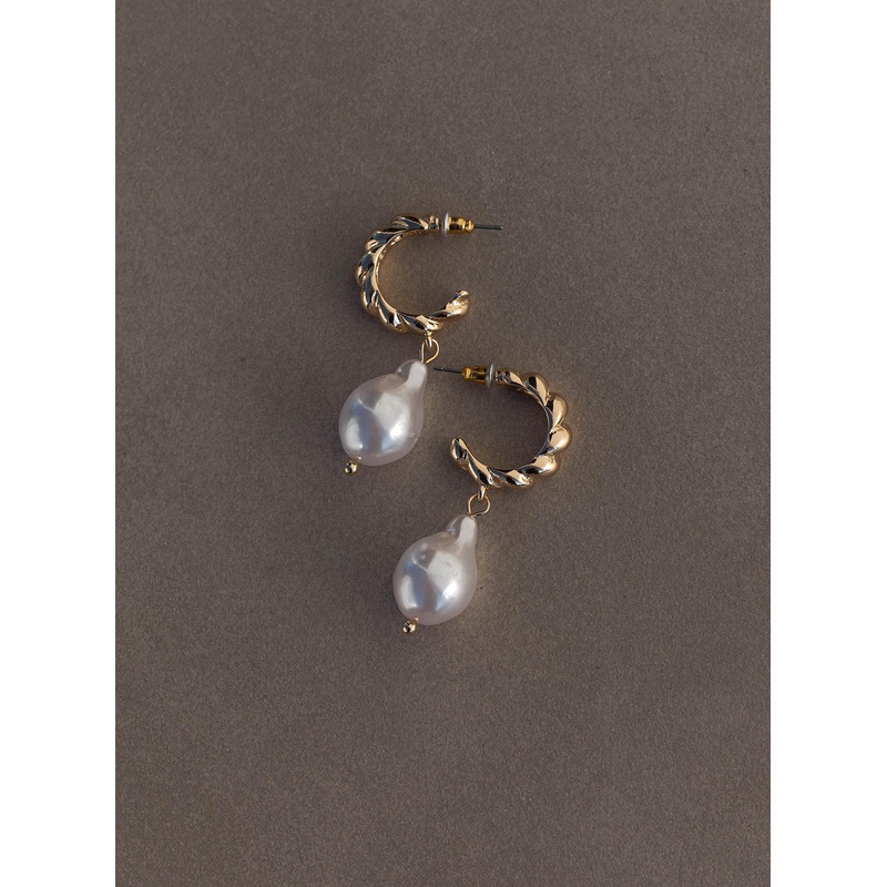 Jaxson Pearl Drop Earrings Gold