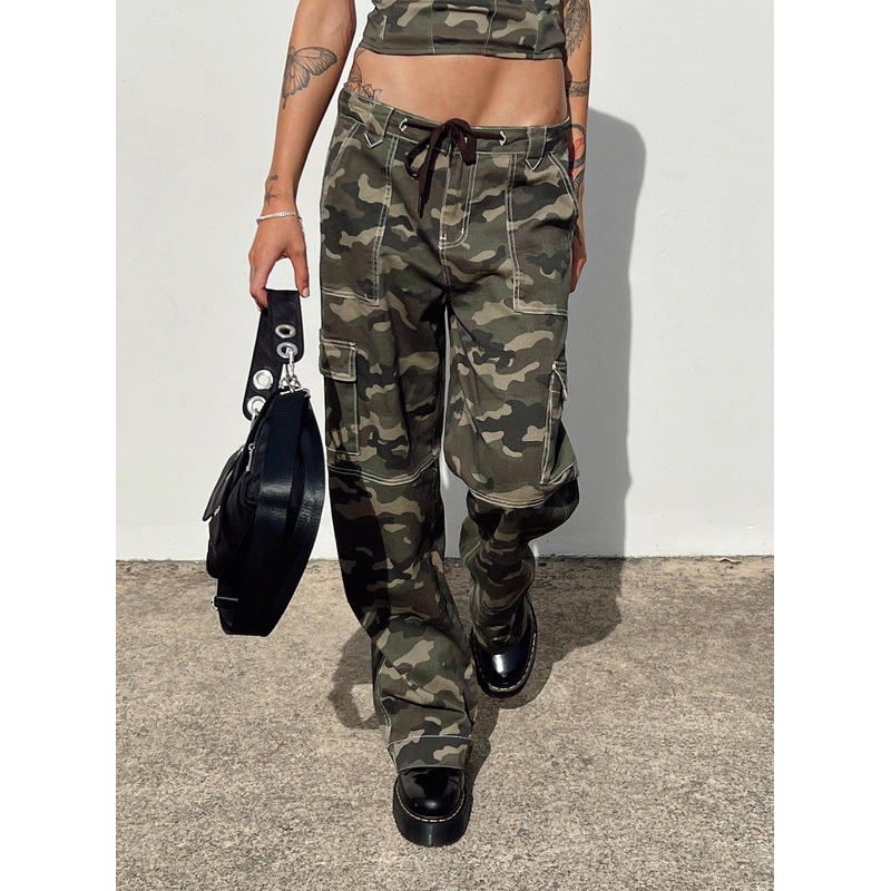 Sight Unseen Camo Cargo