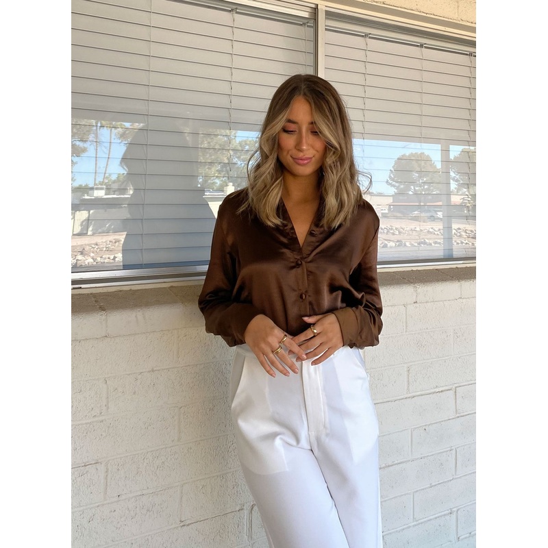 Vintage Vibes Shirt Brown