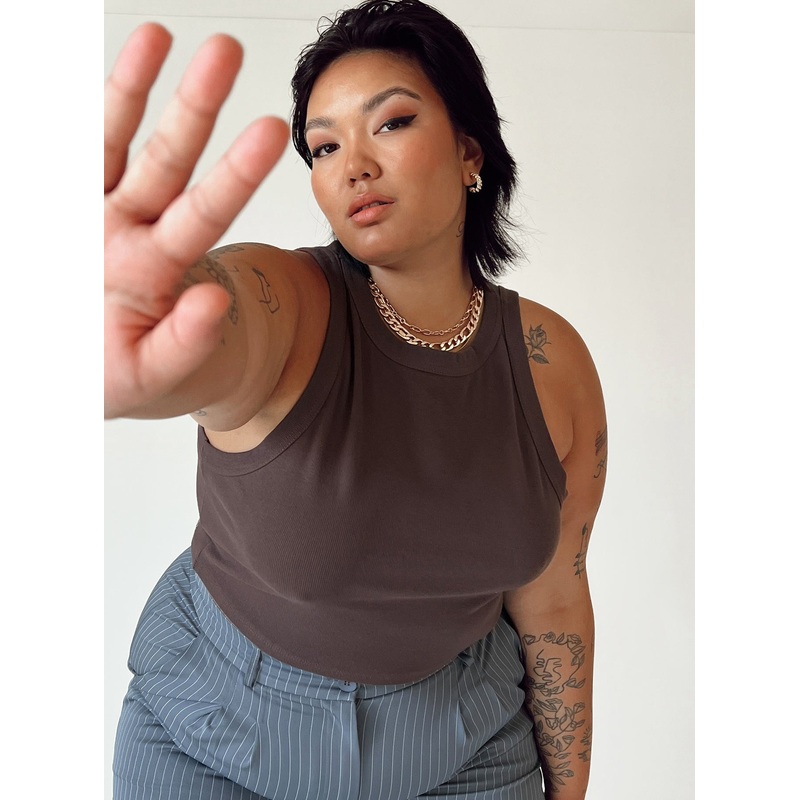 Classic Tank Top Brown Curve