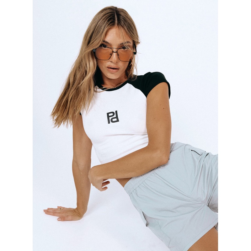 Club Polly Baby Tee White / Black