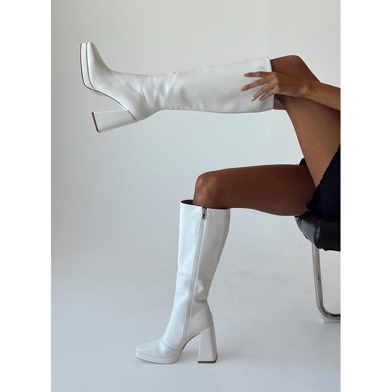 Montgomery Boots Matte White