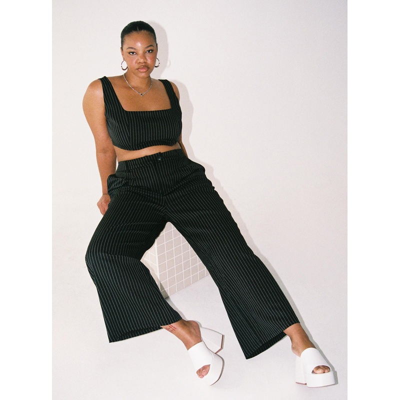 Huxley Set Black Stripe Curve