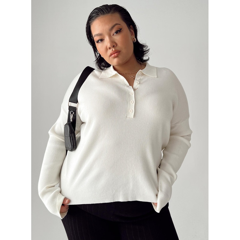 Siobhan Jumper Cream Curve