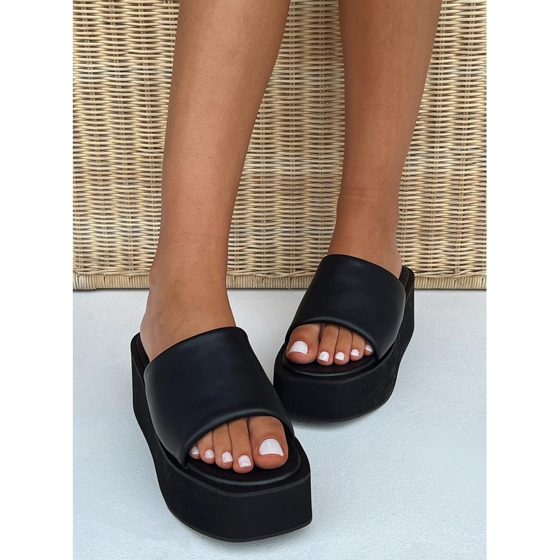 Hugo Flatforms Black