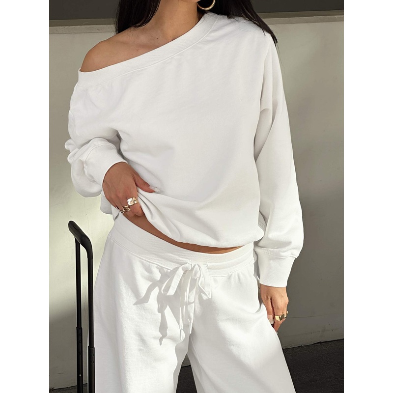 Wellness Off The Shoulder Jumper Washed White