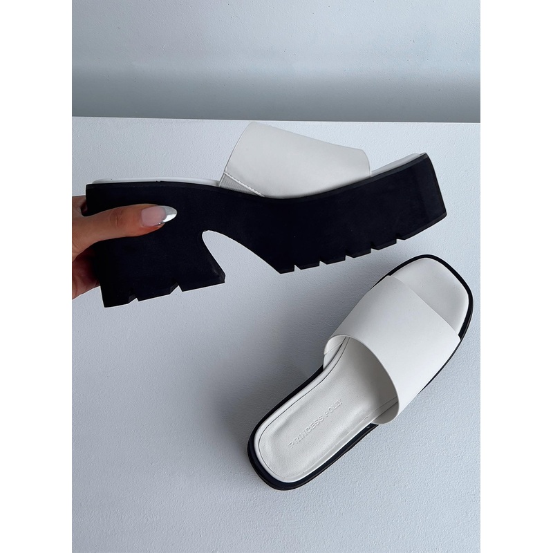 Alissen Platform Heels White