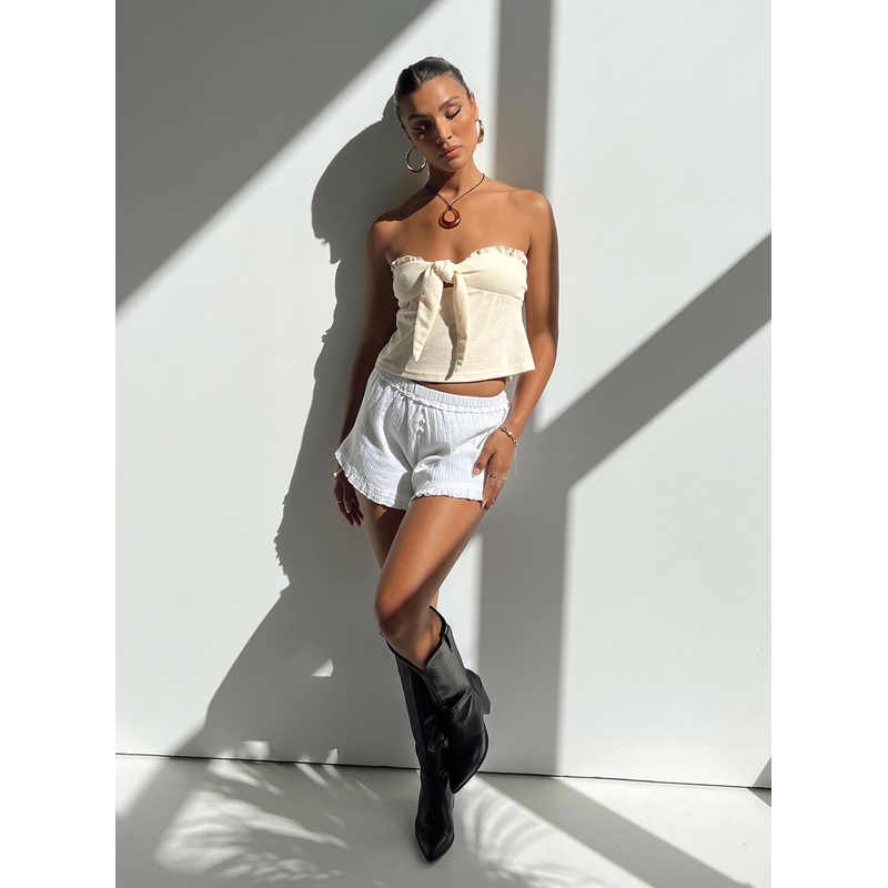 Daisy Shorts White