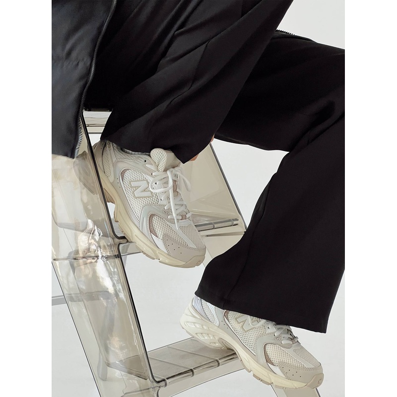 New Balance 530 Beige / White