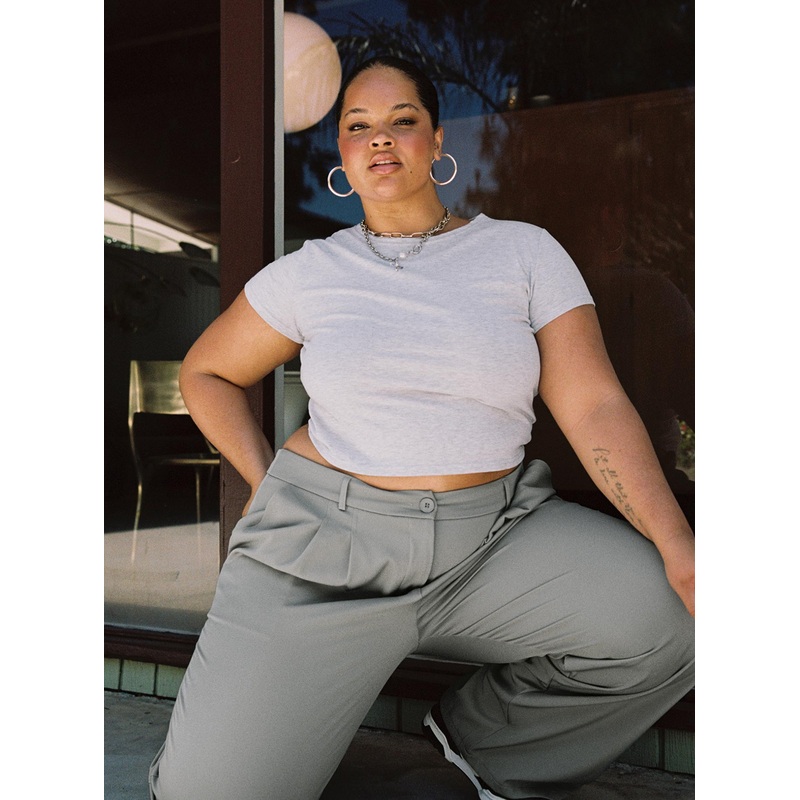 Lex Top Grey Curve