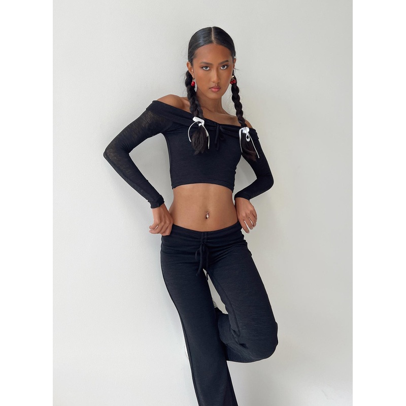 Laurenita Off The Shoulder Top Black