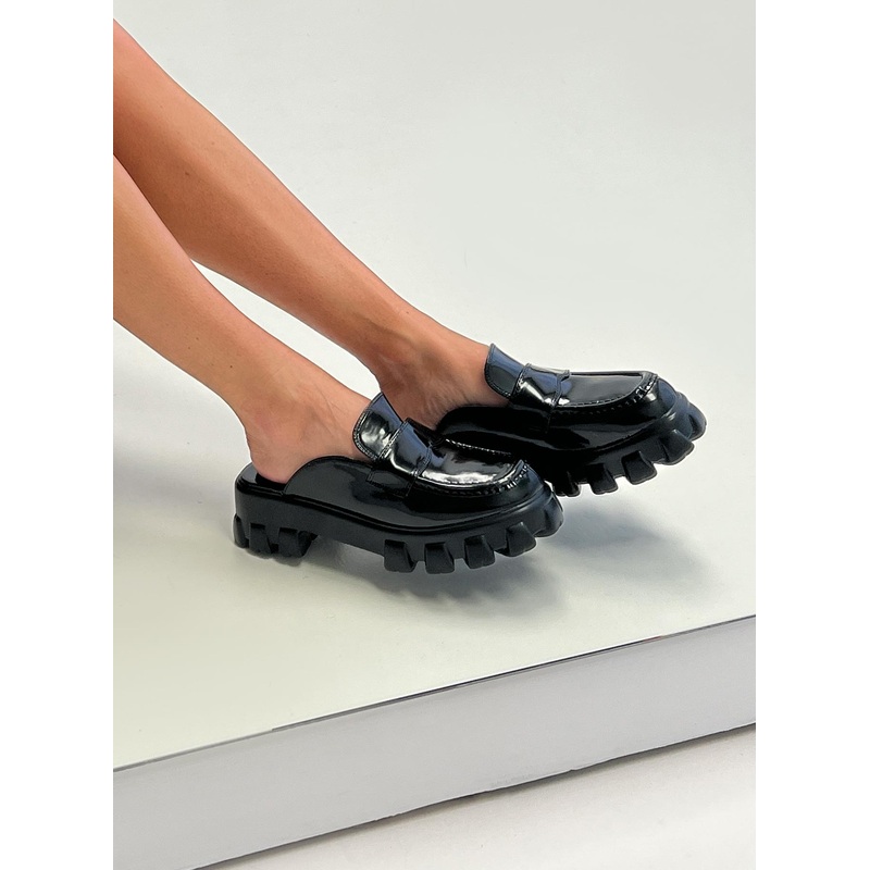 But U Loafers Black