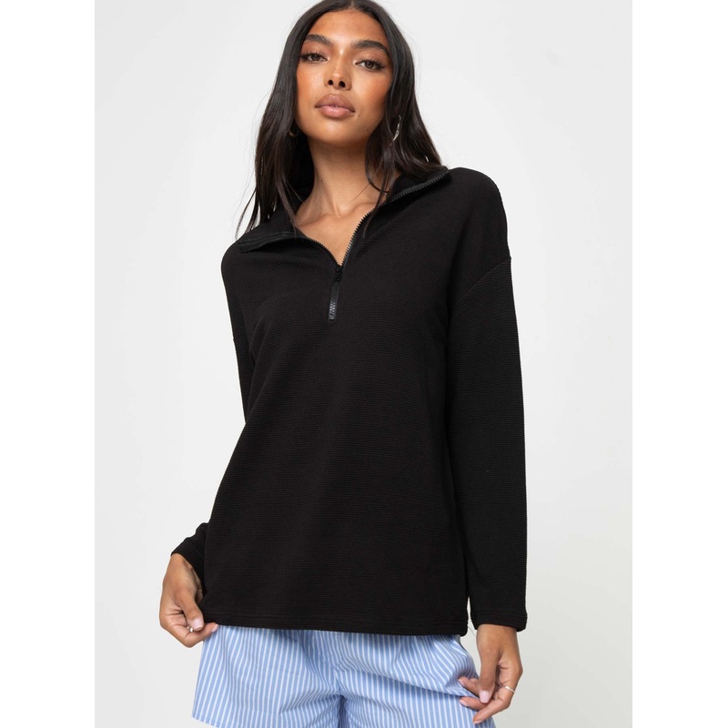 Hoyt Quarter Zip Jumper Black