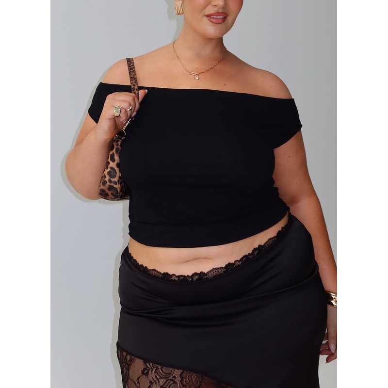Irina Multi-wear Top Black Curve