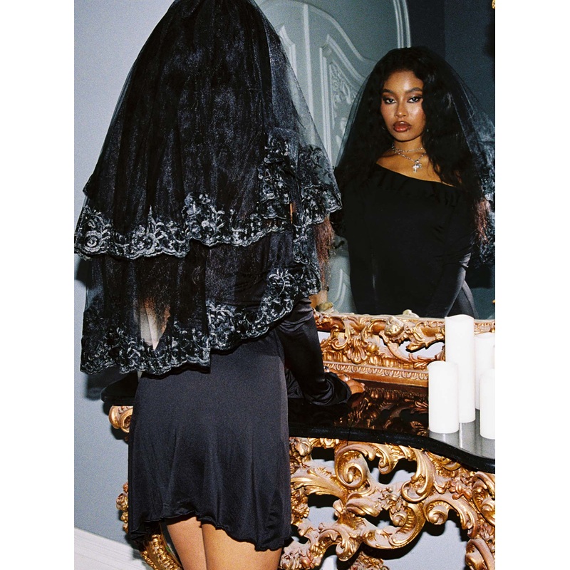 Deadly Veil Black