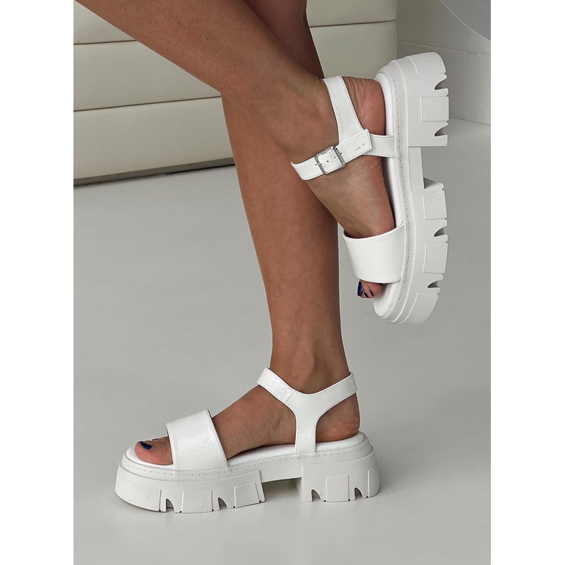 Paityn Sandals White