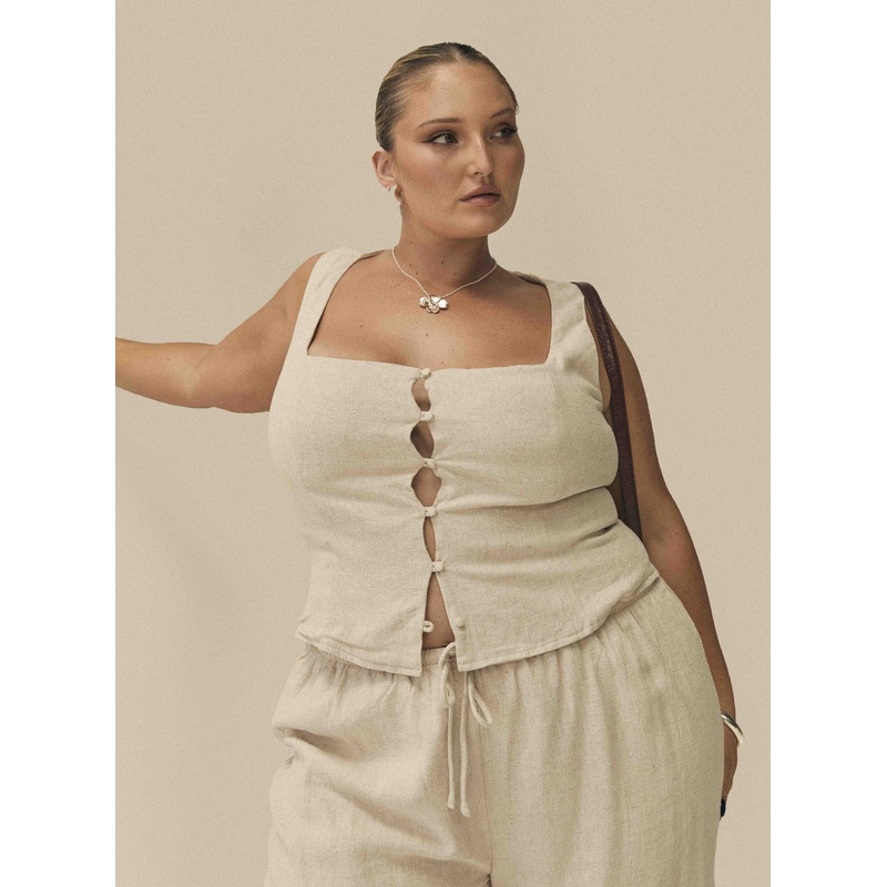 Zenda Linen Blend Top Beige Curve