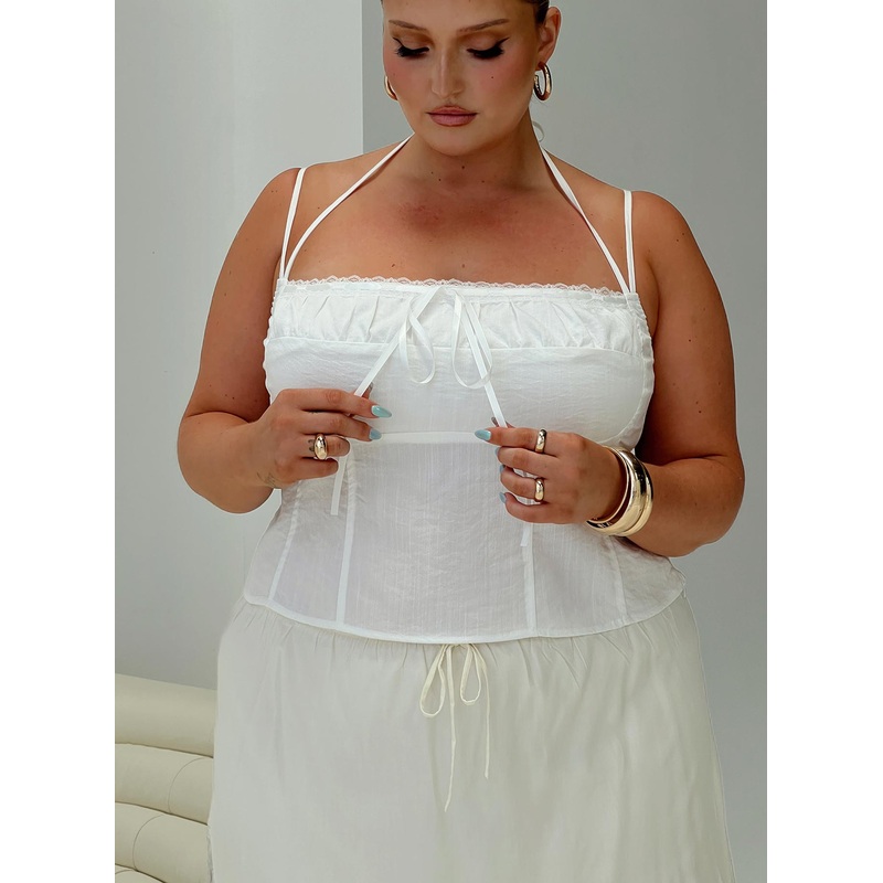 Trynia Top White Curve