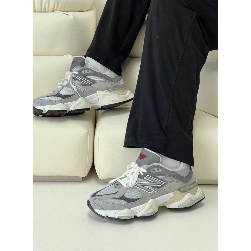 New Balance 9060 Grey