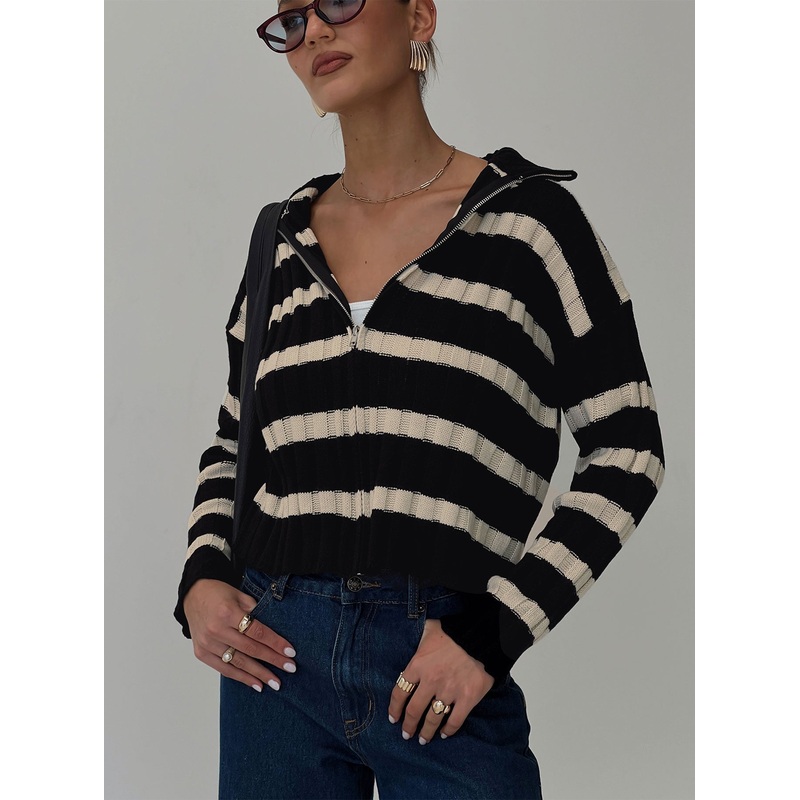 Break Free Knit Sweater Black / White