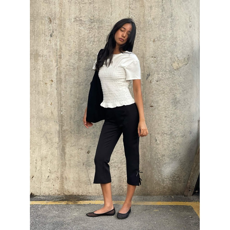 Mignonette Capri Pant Black