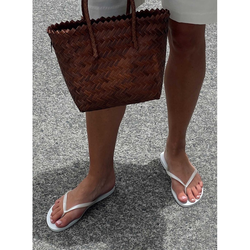 Havaianas Slim Basic Flip Flop Metallic White