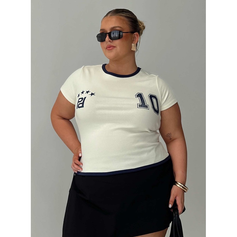 Track Record Graphic Top Cream Curve