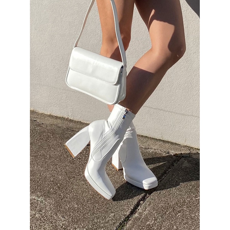 Eastern Boots White
