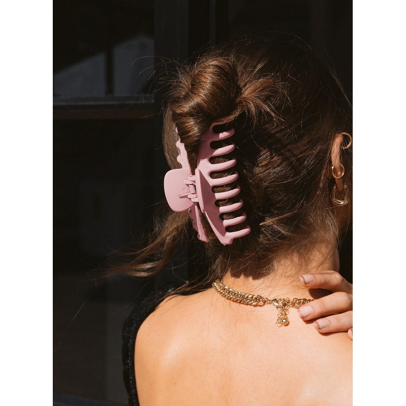 Watch Me Hair Clip Mauve