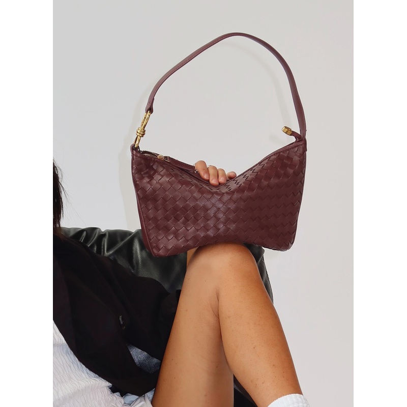 Wurli Shoulder Bag Cherry Red